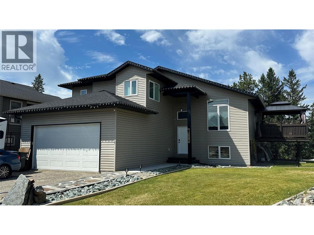 709 22nd Avenue S, Cranbrook