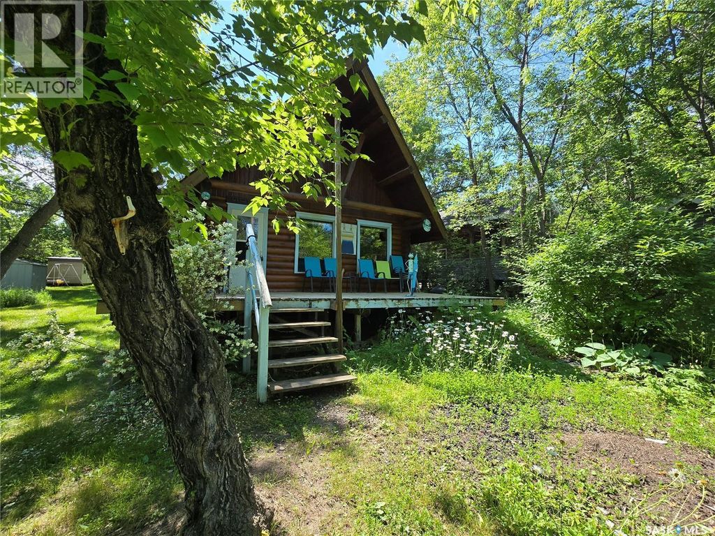 149 Seashell Road, Crooked Lake