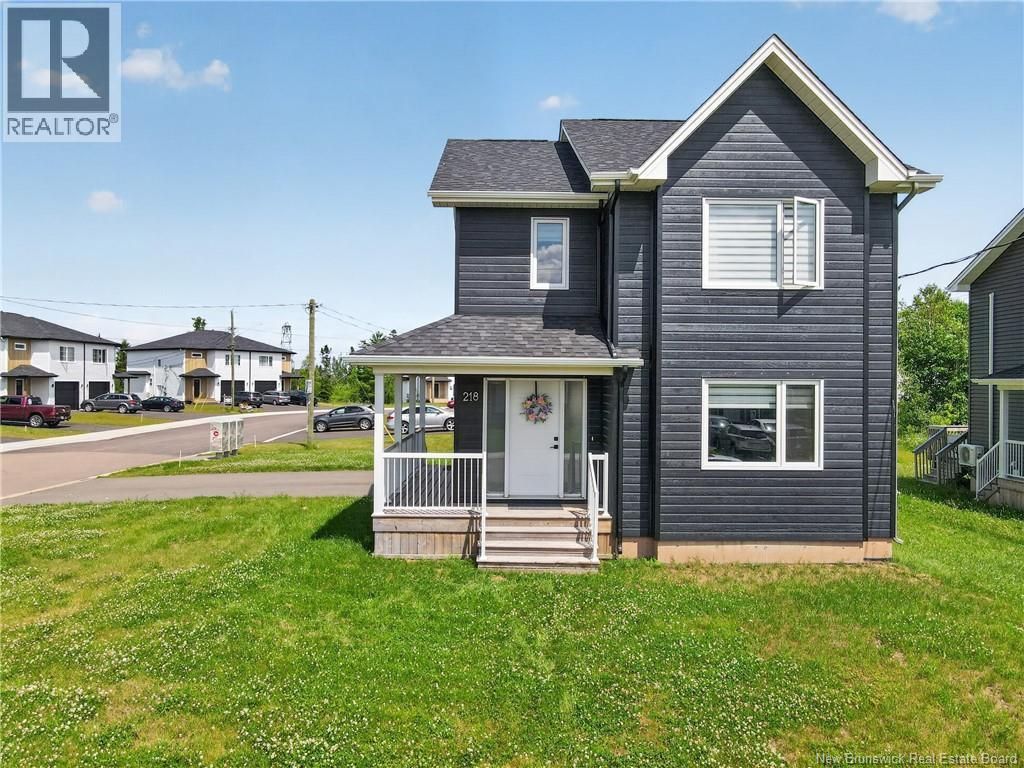 218 Falcon Drive, Moncton