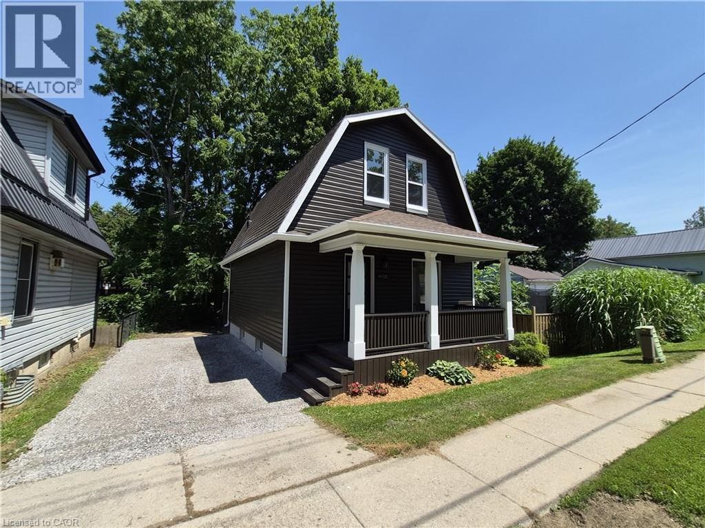 217 Queen Street N, Simcoe