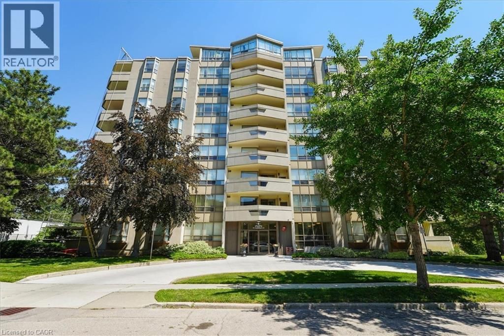 8 Village Green Unit# 807, Stoney Creek