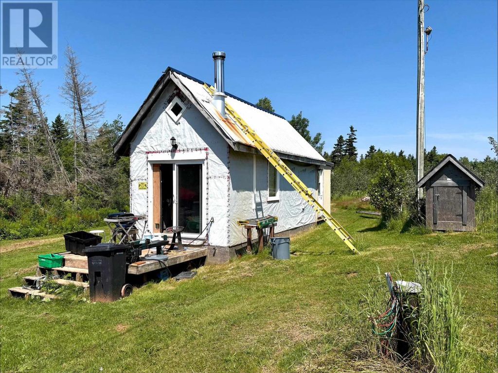 128 Snake Road, Kingsboro