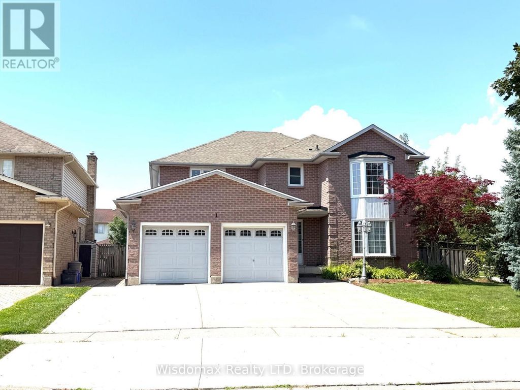 1 Crysler Crescent, Thorold (confederation Heights)