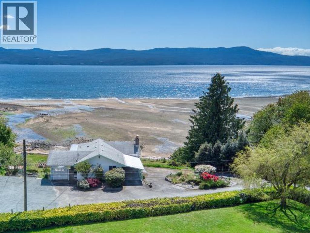 2246 Phillips Road, Powell River