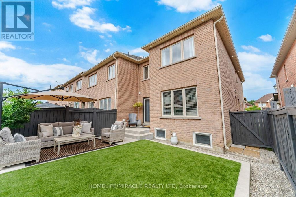 37 Lacebark Court, Brampton (sandringham-Wellington)
