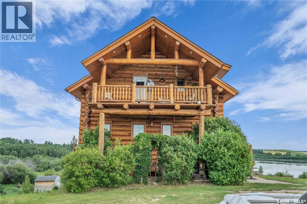 15 E. Cantin Lane (d'amour Lake), D'amour Lake