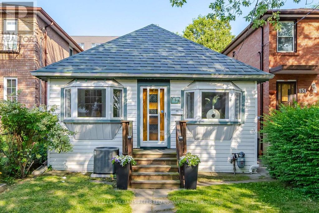 153 Mcintosh Street, Toronto (birchcliffe-Cliffside)