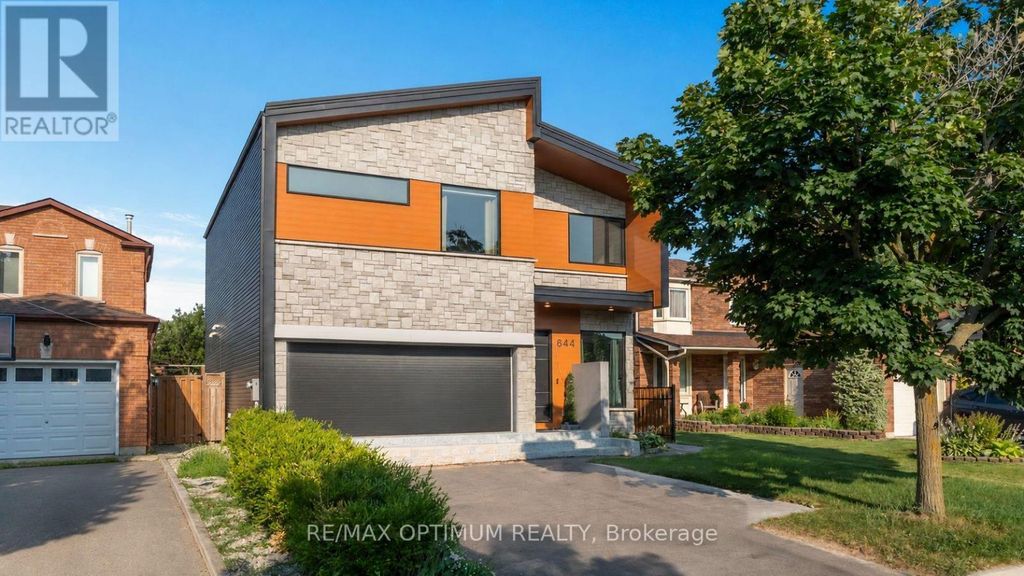 644 Roselaire Trail, Mississauga (hurontario)