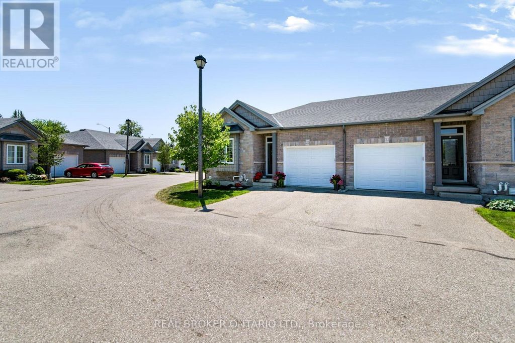 22-244 Dundas Street, Brant (paris)