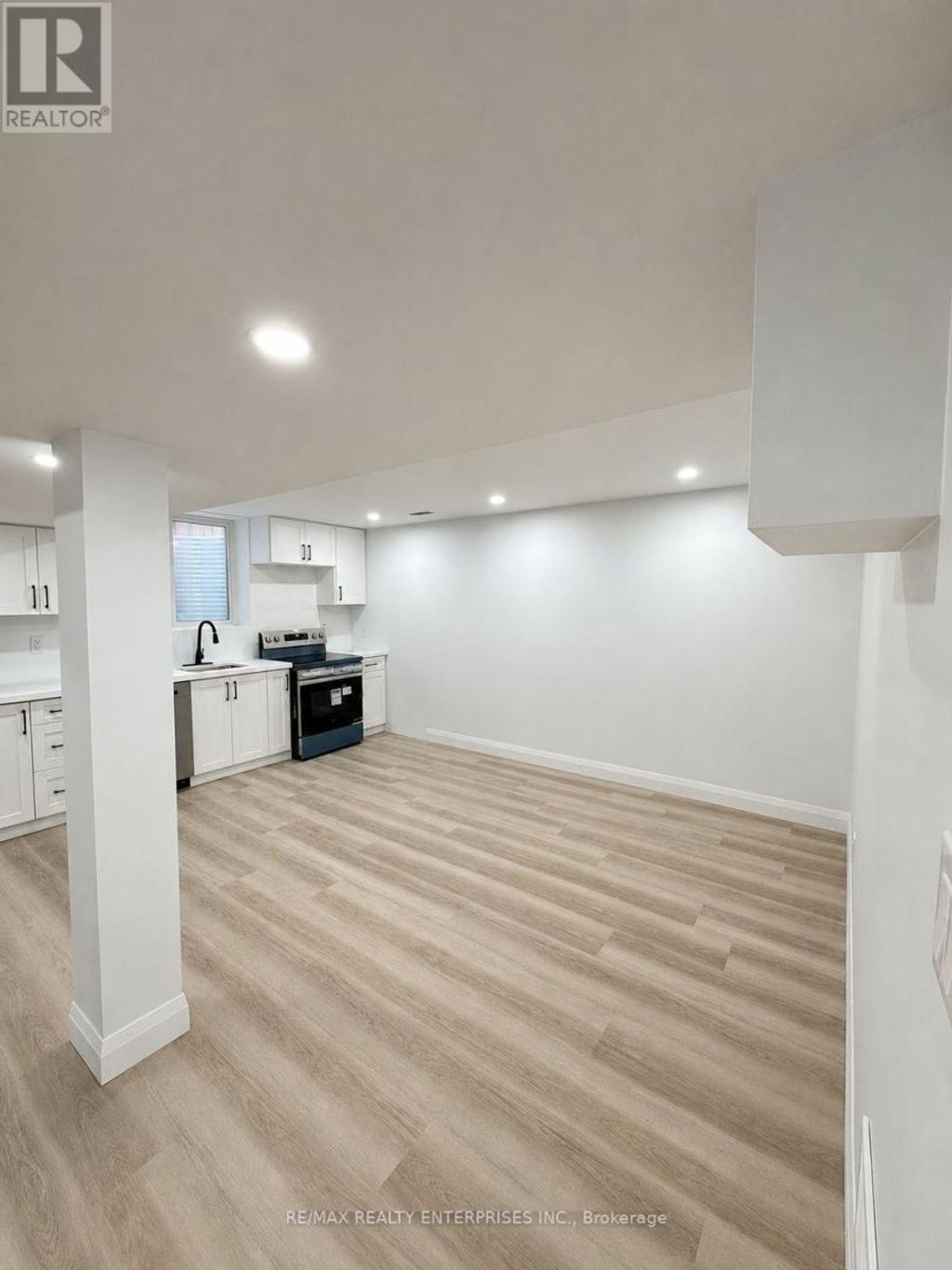 Basement - 154 Thames Way, Hamilton (mount Hope)