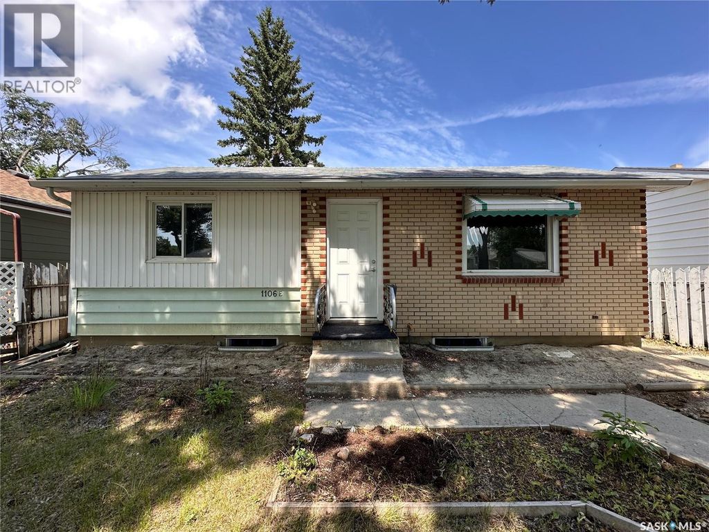 1106 10th Avenue E, Regina