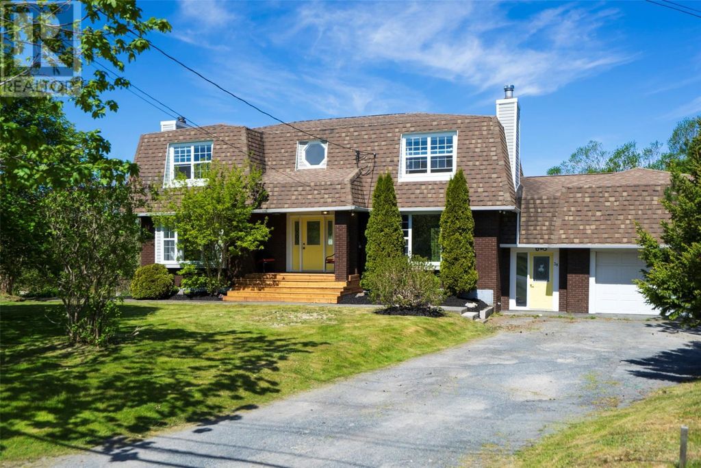38 Main Road, New Harbour
