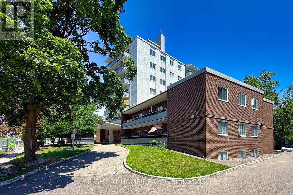 1 - 785 Brown's Line, Toronto (alderwood)