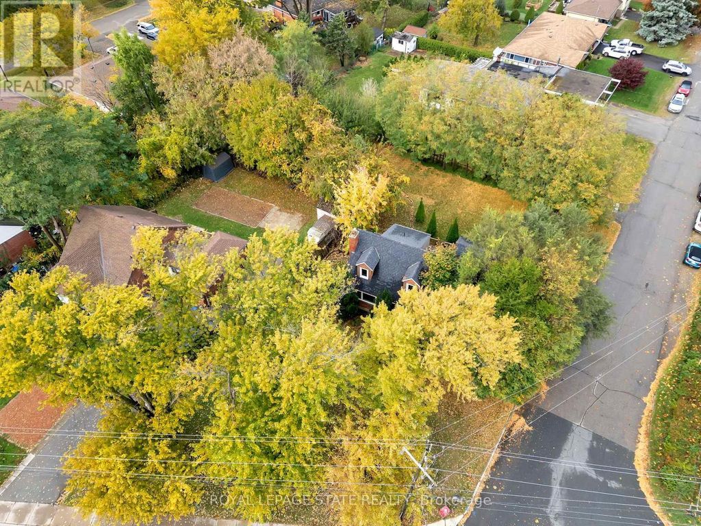 121 King Street E, Hamilton (stoney Creek)