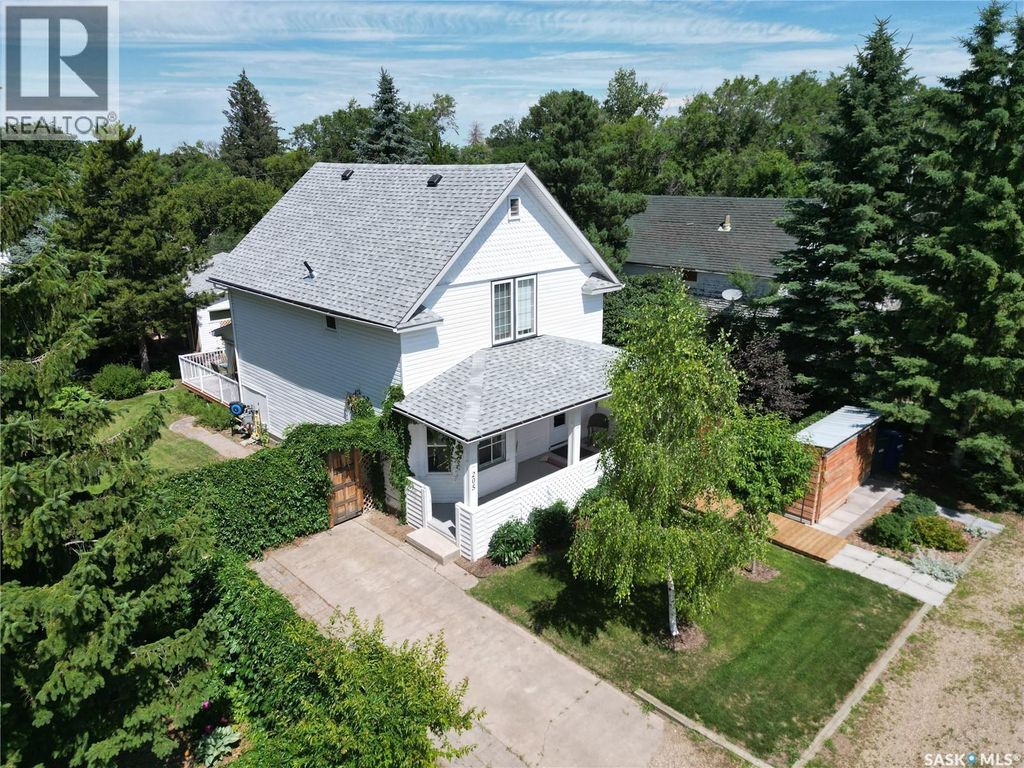 205 3rd Avenue, Harris