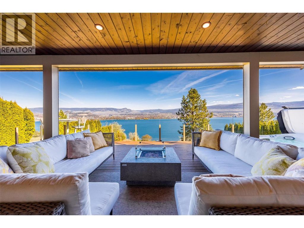 2153 Alexander Place, West Kelowna