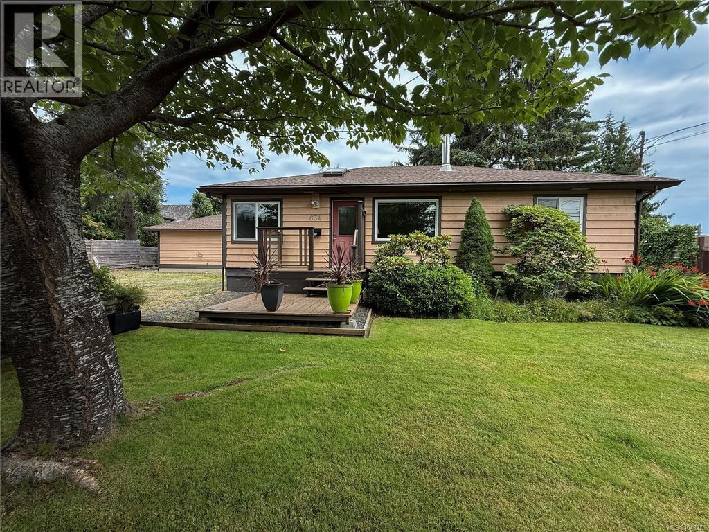 634 Holm Rd, Campbell River
