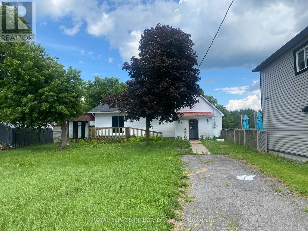 2415 Du Lac Road, Clarence-Rockland