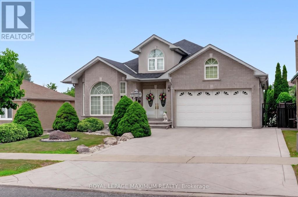 378 Rustic Road, Toronto (maple Leaf)