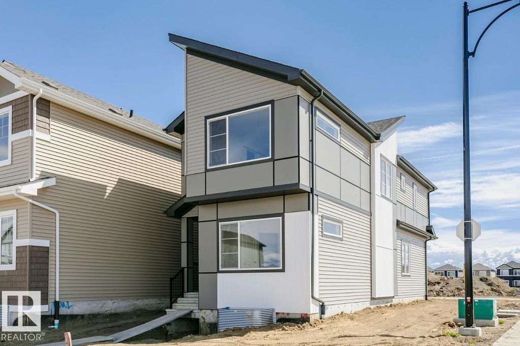 303 Edgemont Dr Nw, Edmonton