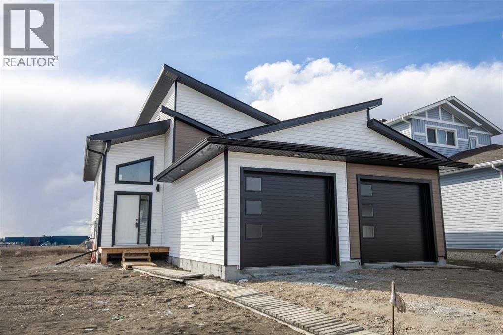8202 87 Street, Grande Prairie