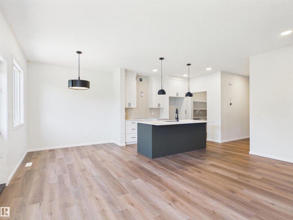119 Hilton Cv, Spruce Grove