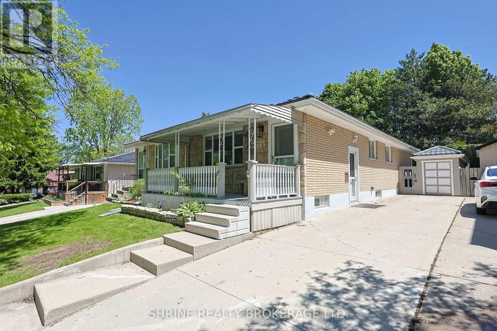 743 Sevilla Park Place, London East (east C)