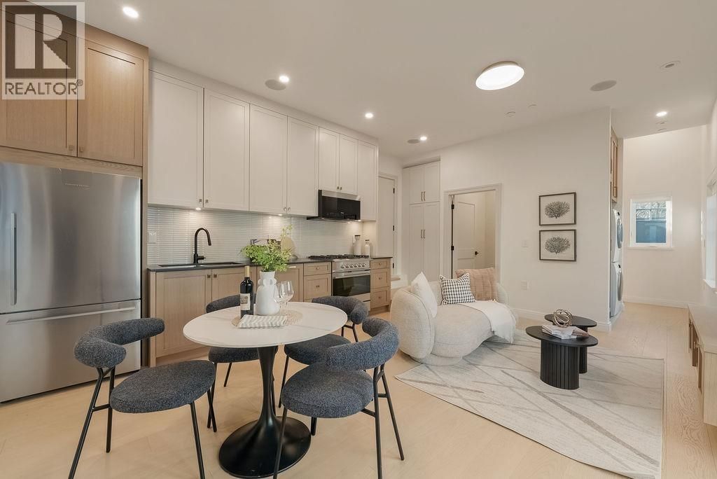 2544 Grant Street, Vancouver