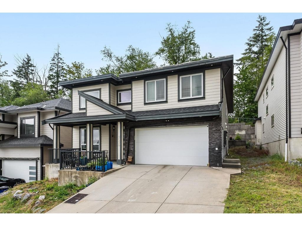 8530 Forest Gate Drive|eastern Hillsides, Chilliwack