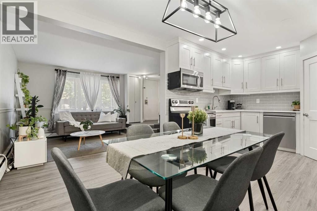 63, 3809 45 Street Sw, Calgary