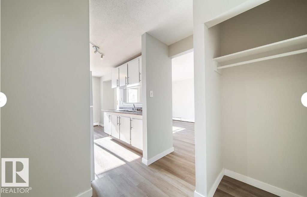 3312 105 Av Nw, Edmonton