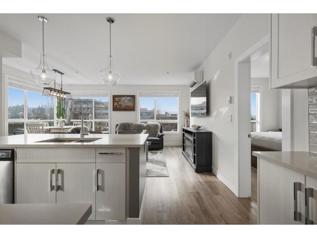 212 32838 Ventura Avenue Avenue, Abbotsford