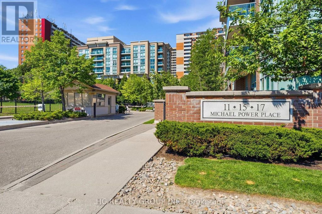 713 - 17 Michael Power Place, Toronto (islington-City Centre West)