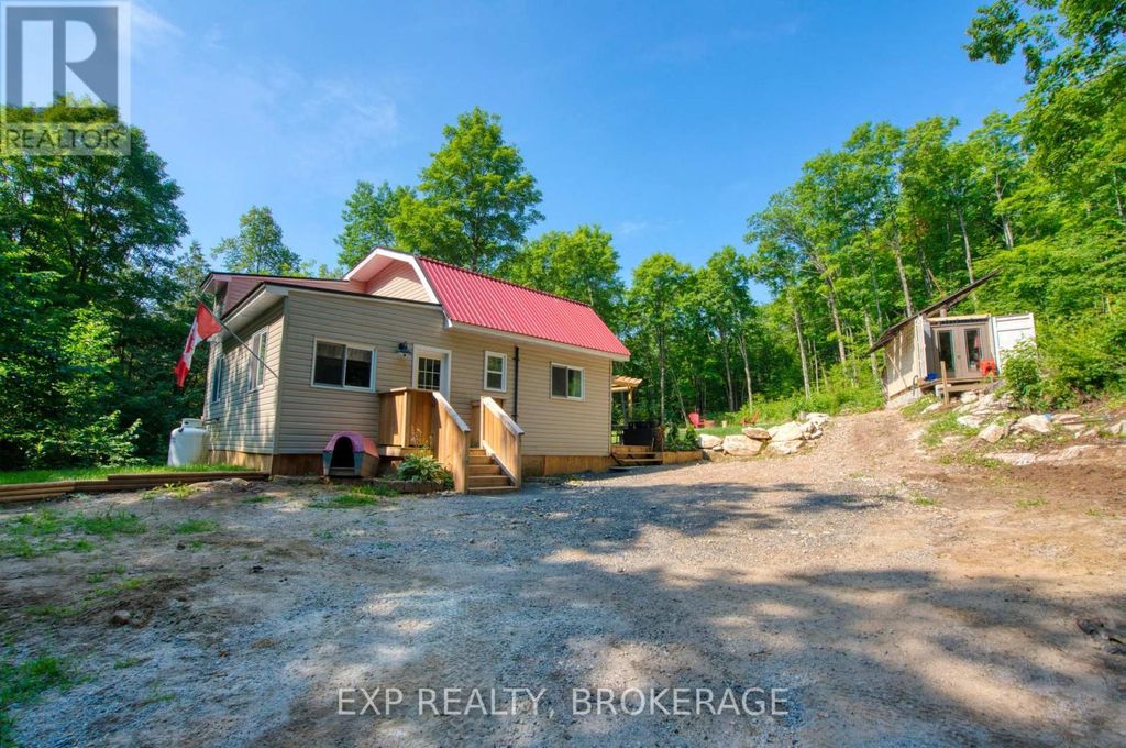 1427 Lewis Road, Frontenac (frontenac Centre)