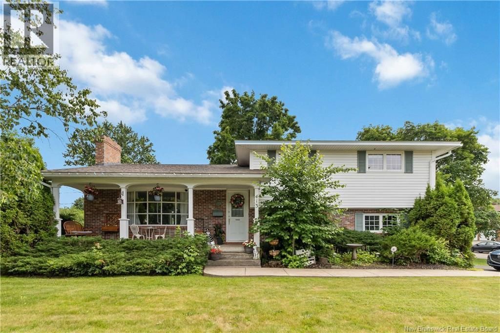 413 Mcallister, Riverview