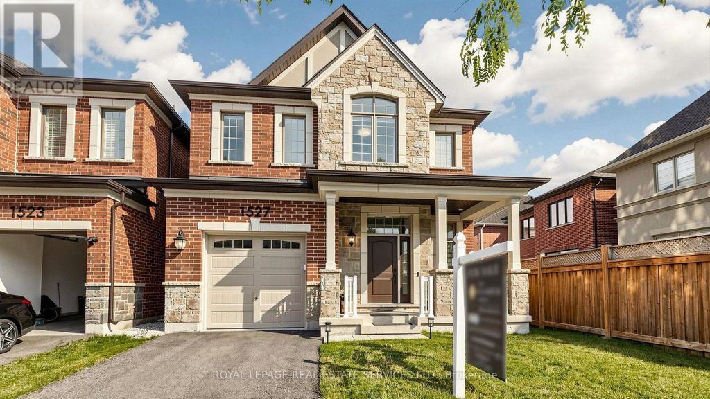 1527 Varelas Passage, Oakville (jm Joshua Meadows)