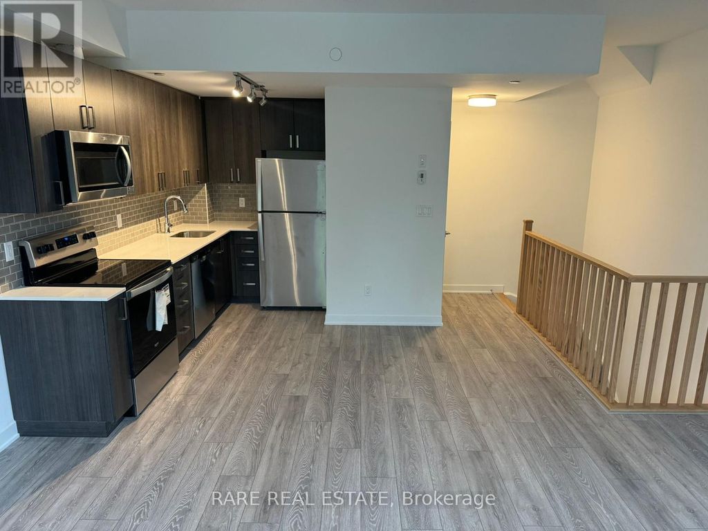 15 - 4045 Hickory Drive, Mississauga (rathwood)