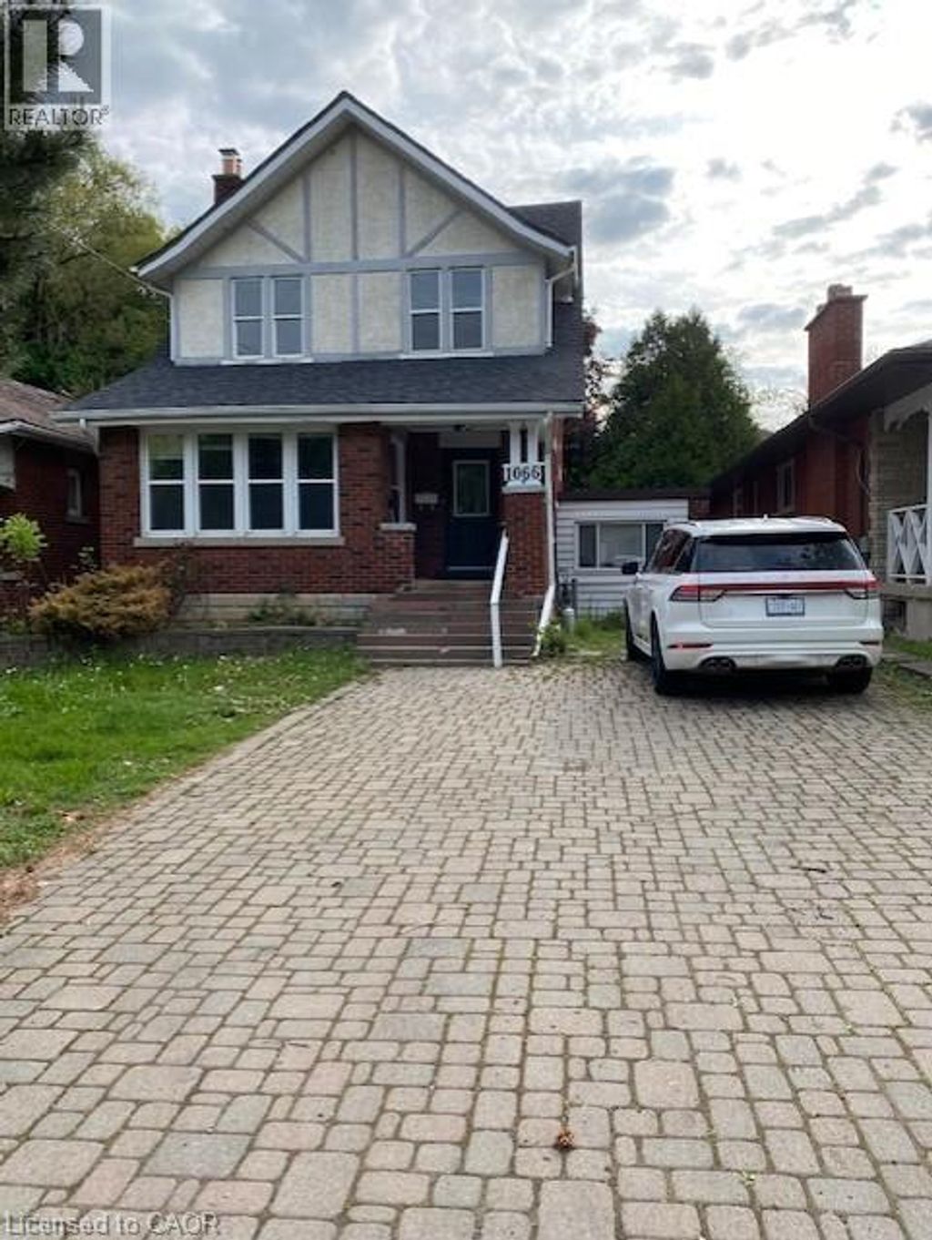 1066 Richmond Street, London
