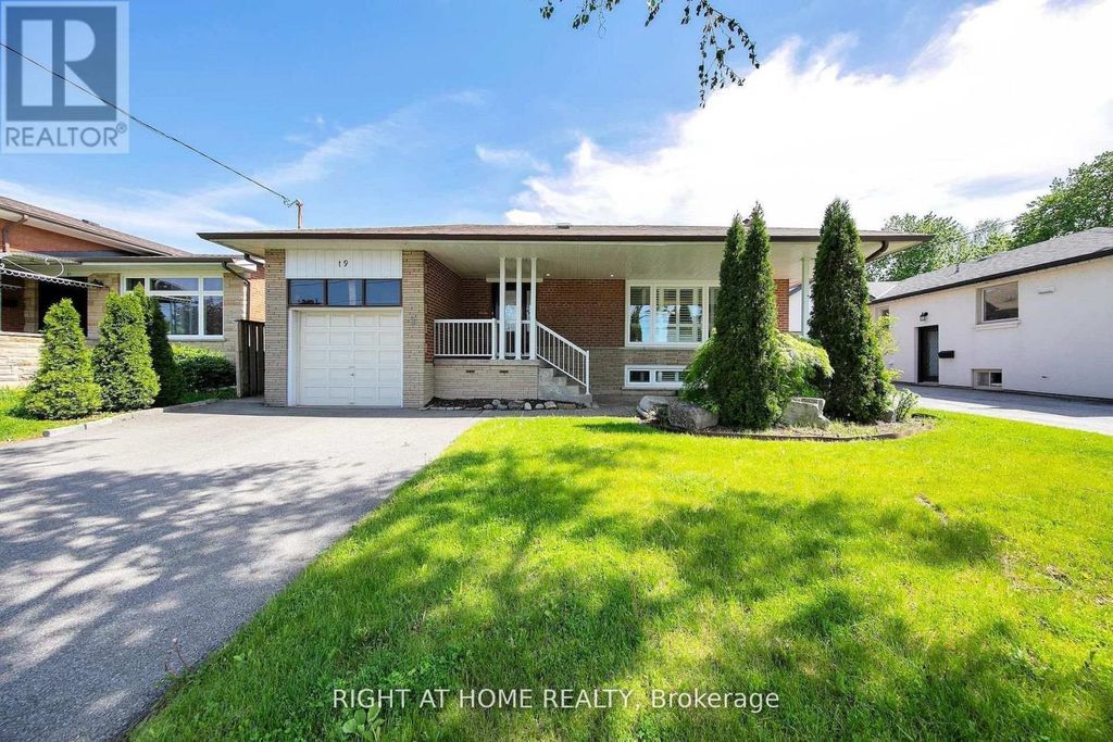 Basement - 19 Wall Avenue, Toronto (humberlea-Pelmo Park)