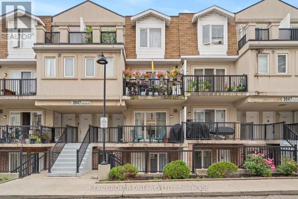2066 - 3047 Finch Avenue W, Toronto (humbermede)
