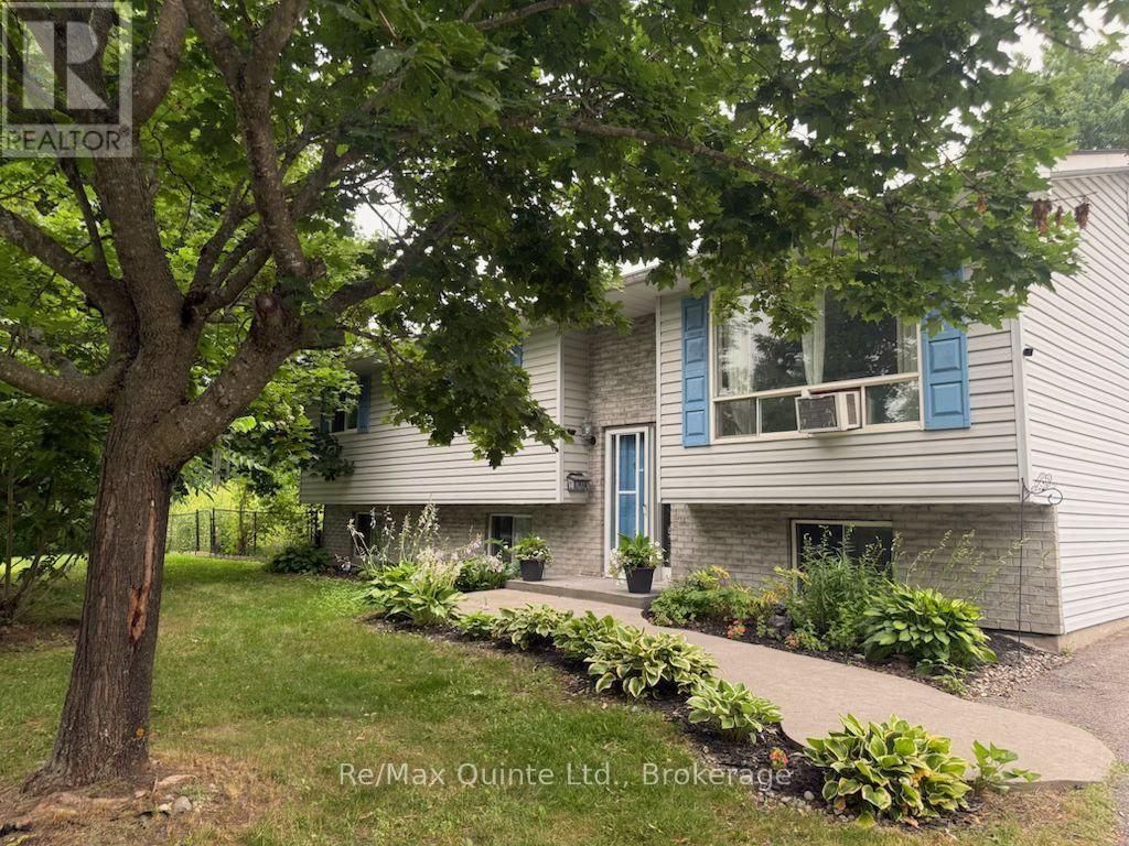 94 Grenville Park Drive, Quinte West (sidney Ward)