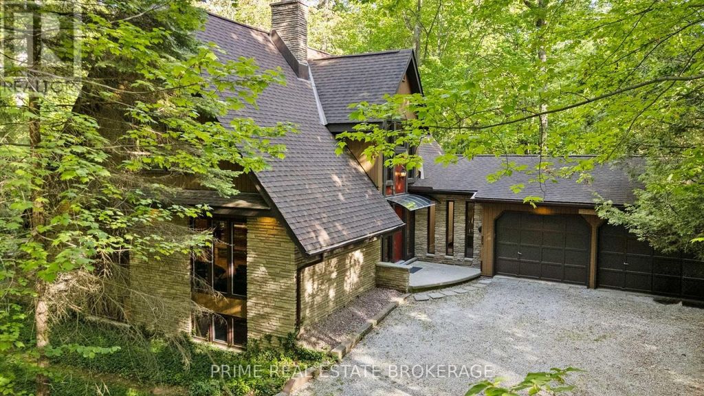 10392 Grand Oaks Drive, Lambton Shores (grand Bend)