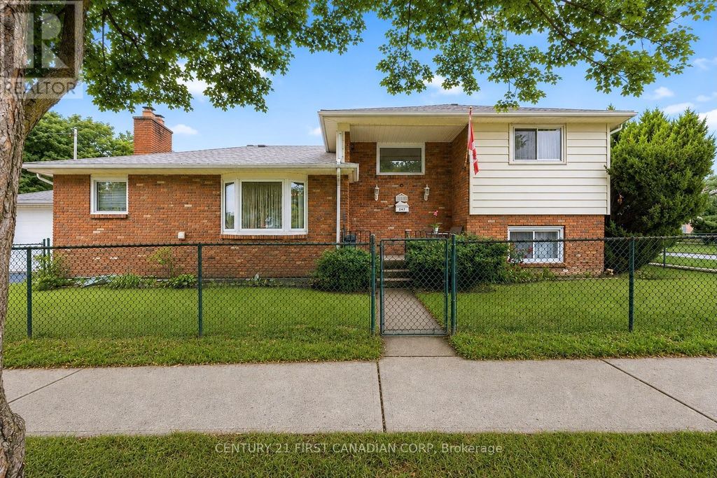184 Durand Street, Sarnia