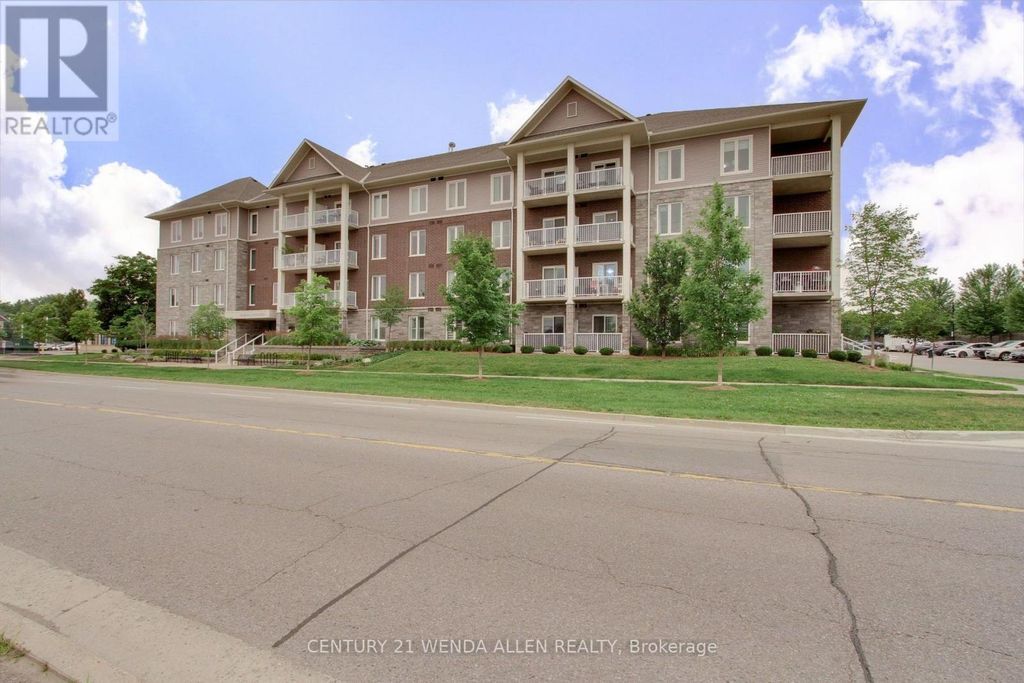 420 - 290 Liberty Street N, Clarington (bowmanville)