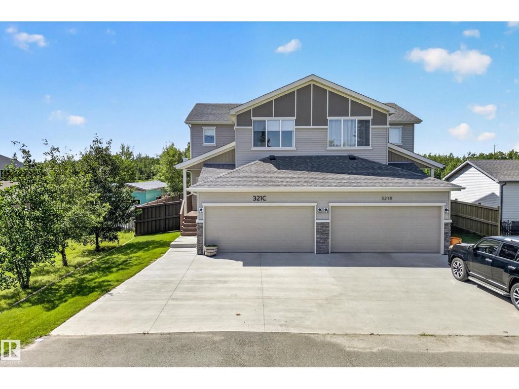 321c 26500 Hwy 44, Riviere Qui Barre
