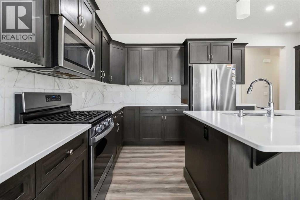 62 Wolf Hollow Way Se, Calgary