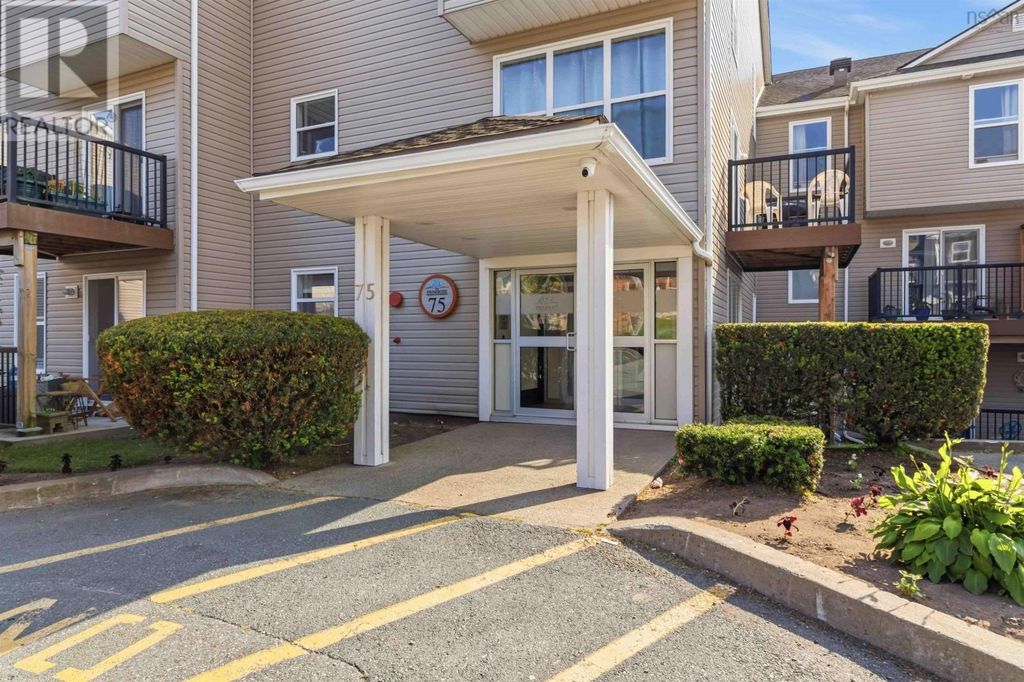 107 75 Collins Grove, Dartmouth