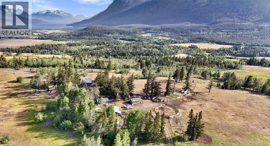 7091 Tatlayoko Road, Williams Lake