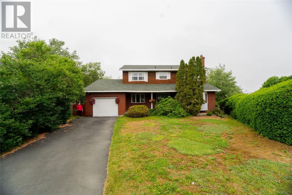 15 Blandford Place, Mount Pearl