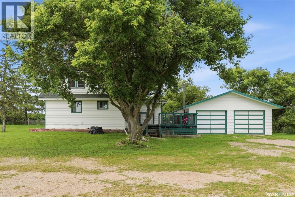 Maclean Acreage, Wolverine Rm No. 340